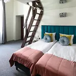 The Royal Patch Apartman