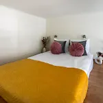 The Royal Patch Apartman