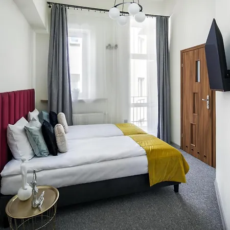 The Royal Patch Daire Krakow